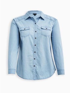 NWT Torrid Light Denim Taylor Button Down Long Sleeve Shirt 1 / 1X Plus Size